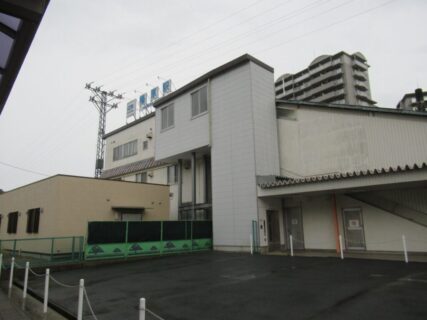 榛原駅は、奈良県宇陀市榛原萩原にある、近畿日本鉄道大阪線の駅。