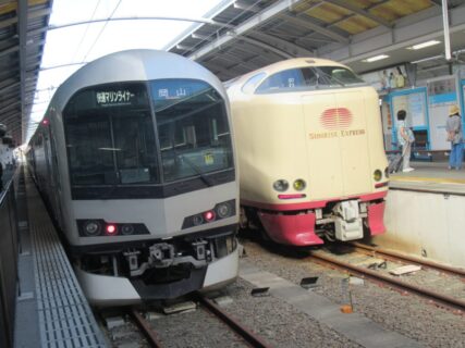 サンライズ瀬戸の後続のマリンライナーで高松駅に来ましたです。