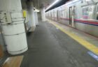 東成田駅から第2ターミナルとへ続く、長い地下連絡通路でございます。
