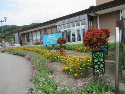 洞爺駅は、北海道虻田郡洞爺湖町旭町にある、JR北海道室蘭本線の駅。