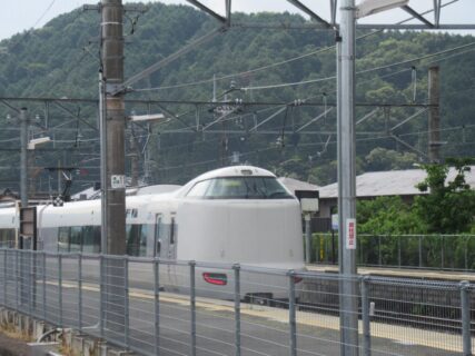 八木駅は、京都府南丹市八木町八木上野にある、JR西日本山陰本線の駅。