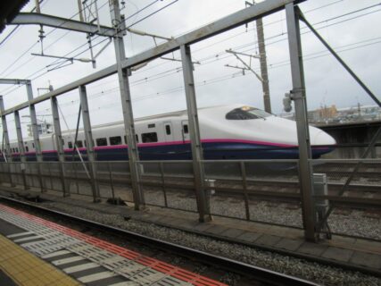中浦和駅は、さいたま市南区鹿手袋一丁目にある、JR東日本の駅。