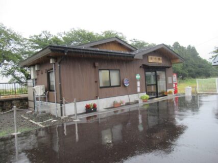 狩川駅は、山形県東田川郡庄内町狩川にある、JR東日本陸羽西線の駅。