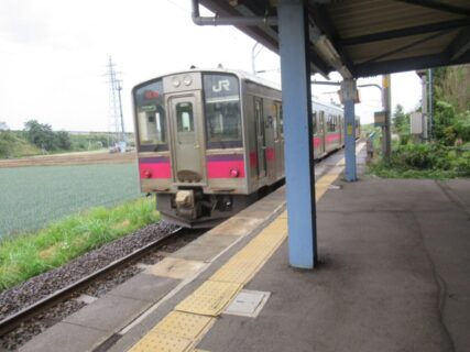 上湯沢駅は、秋田県湯沢市関口字堀量にある、JR東日本奥羽本線の駅。