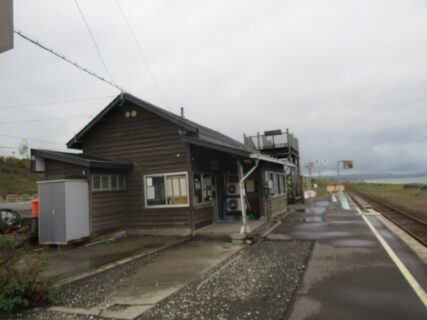 北浜駅は、北海道網走市字北浜にある、JR北海道釧網本線の駅。