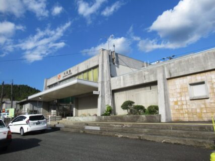 内船駅は、山梨県南巨摩郡南部町内船にある、JR東海身延線の駅。