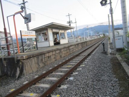 小井川駅は、山梨県中央市上三條にある、JR東海身延線の駅。
