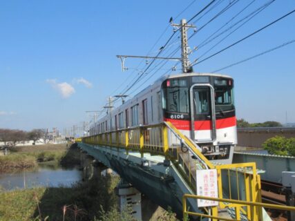 夢前川駅は、兵庫県姫路市広畑区東新町にある、山陽電気鉄道網干線の駅。