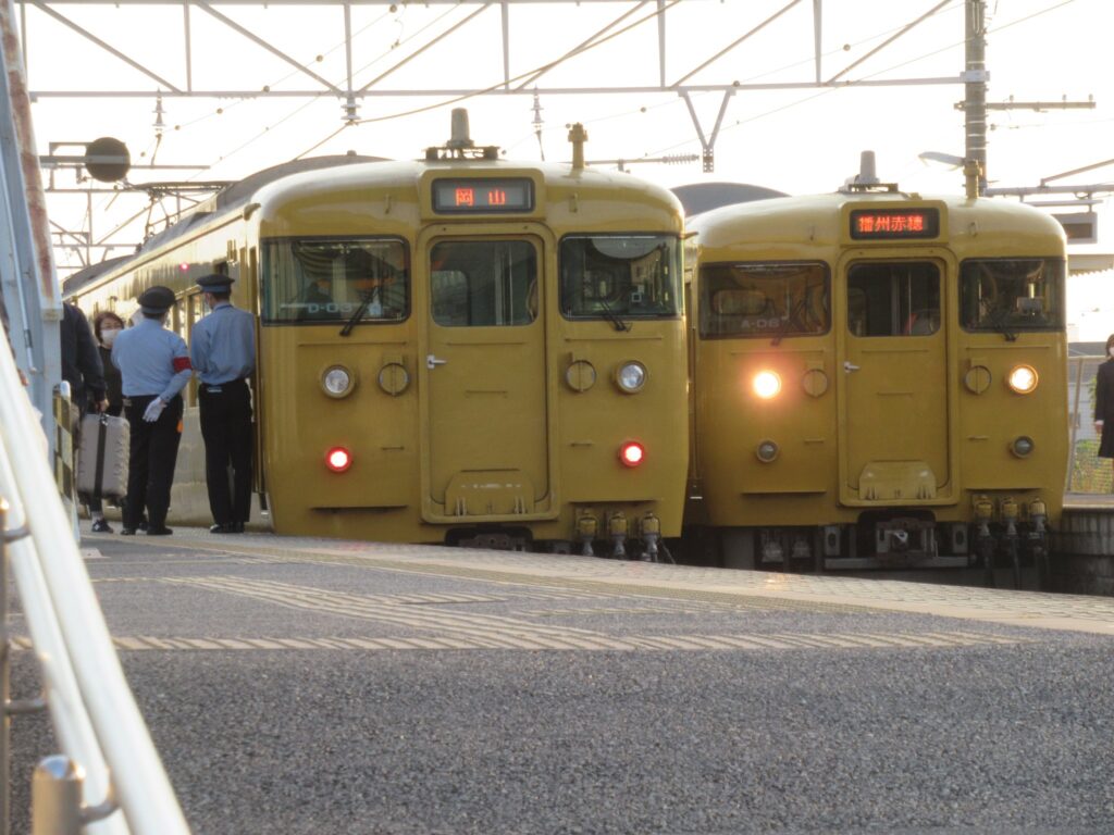 長船駅は、岡山県瀬戸内市長船町福岡にある、JR西日本赤穂線の駅。