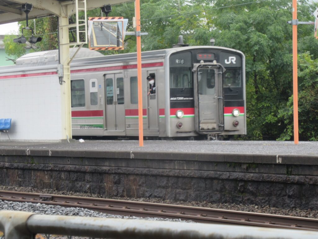 海岸寺駅は、香川県仲多度郡多度津町西白方にある、JR四国予讃線の駅。