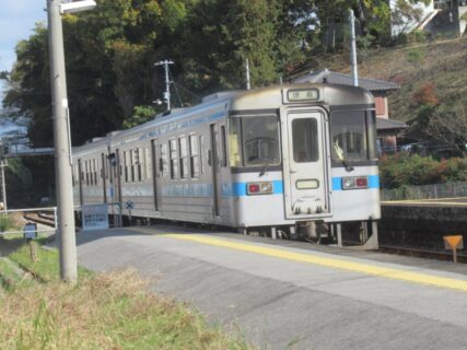 阿波川島駅は、徳島県吉野川市川島町にある、JR四国徳島線の駅。