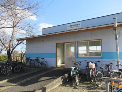 阿波川端駅は、徳島県板野郡板野町川端中坪にある、JR四国高徳線の駅。