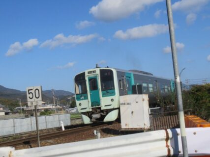 板野駅は、徳島県板野郡板野町大寺平田にある、JR四国高徳線の駅。
