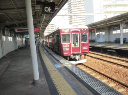 宝塚南口駅は、兵庫県宝塚市梅野町にある、阪急電鉄今津線の駅。