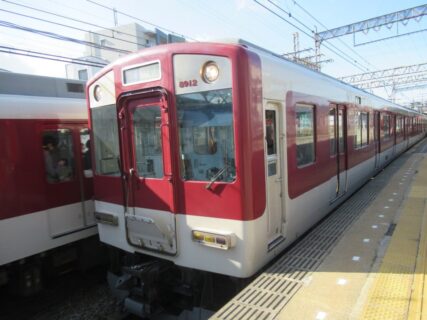 二上駅は、奈良県香芝市穴虫にある、近畿日本鉄道大阪線の駅。