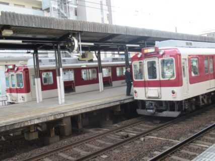 五位堂駅は、奈良県香芝市瓦口にある、近畿日本鉄道大阪線の駅。