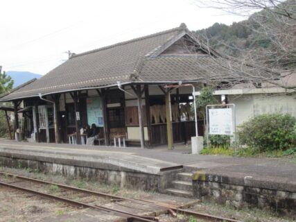 蔵宿駅は、佐賀県西松浦郡有田町蔵宿にある、松浦鉄道西九州線の駅。