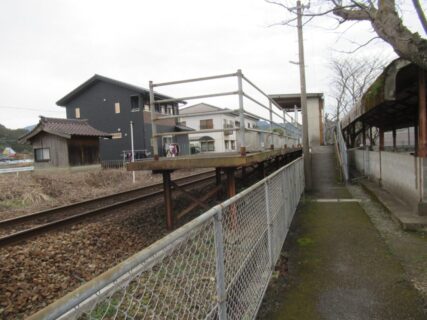 三代橋駅は、佐賀県西松浦郡有田町南原にある、松浦鉄道西九州線の駅。