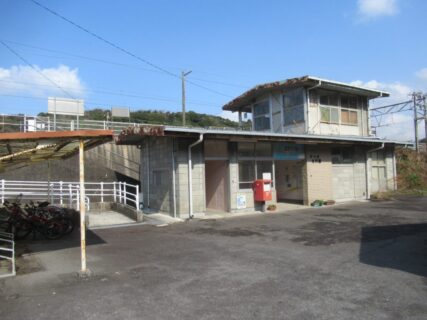 薩摩大川駅は、鹿児島県阿久根市大川にある、肥薩おれんじ鉄道線の駅。