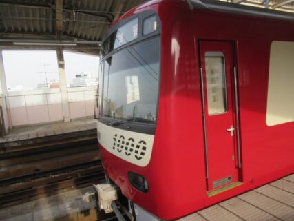 梅屋敷駅は、大田区蒲田二丁目にある、京浜急行電鉄京急本線の駅。