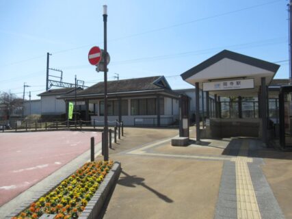 岡寺駅は、奈良県橿原市見瀬町にある、近畿日本鉄道吉野線の駅。