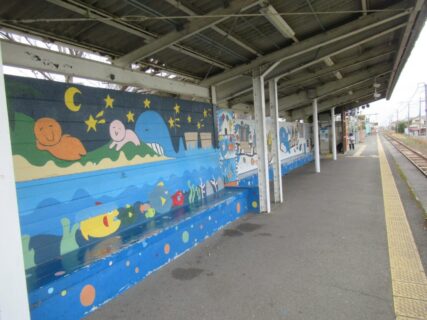 紀伊小倉駅は、和歌山県和歌山市新庄にある、JR西日本和歌山線の駅。