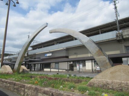 おごと温泉駅は、大津市雄琴北一丁目にある、JR西日本湖西線の駅。