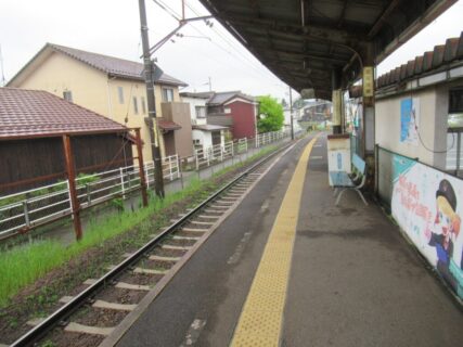 水口石橋駅は、滋賀県甲賀市水口町鹿深にある、近江鉄道本線の駅。