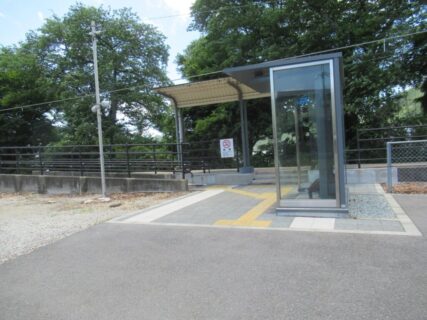 本黒田駅は、兵庫県西脇市黒田庄町黒田にある、JR西日本加古川線の駅。