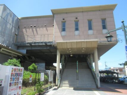 篠山口駅は、兵庫県丹波篠山市大沢にある、JR西日本福知山線の駅。