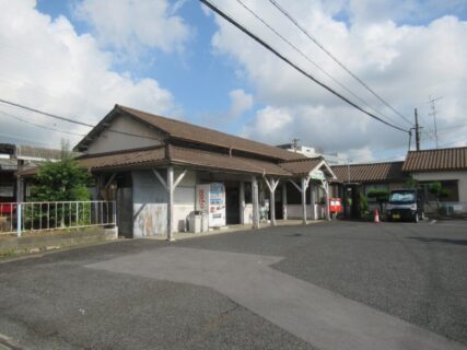 西大垣駅は、岐阜県大垣市木戸町にある、養老鉄道養老線の駅。