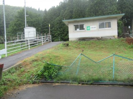 小屋の畑駅は、岩手県八幡平市保戸坂にある、JR東日本花輪線の駅。