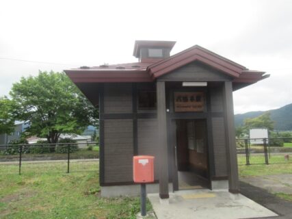 八幡平駅は、秋田県鹿角市八幡平字小山にある、JR東日本花輪線の駅。