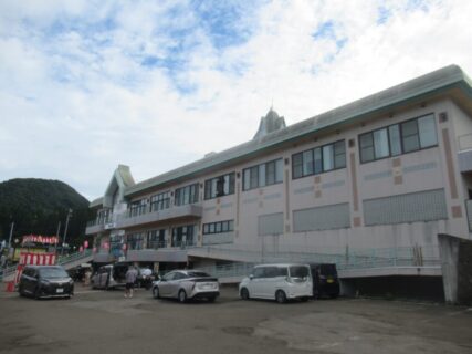 阿仁前田温泉駅は、秋田県北秋田市小又堂ノ下にある、秋田内陸線の駅。