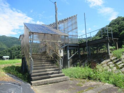 羽後中里駅は、秋田県仙北市西木町桧木内中里にある、秋田内陸線の駅。