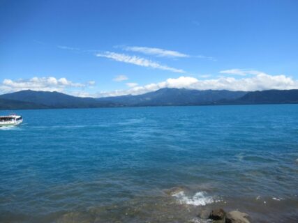 日本百景にも選ばれている田沢湖は、日本で最も深い湖である。