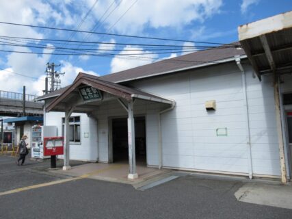 幡生駅は、山口県下関市幡生宮の下町にある、JR西日本の駅。