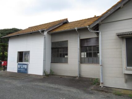 長門粟野駅は、山口県下関市豊北町粟野にある、JR西日本山陰本線の駅。