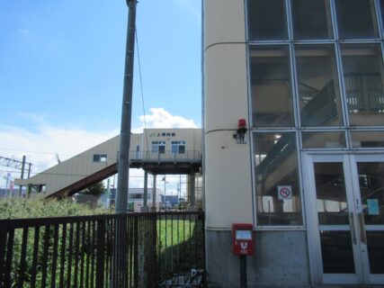 上幌向駅は、北海道岩見沢市上幌向南にある、JR北海道函館本線の駅。