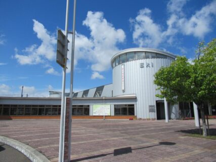 栗山駅は、北海道夕張郡栗山町錦4丁目にある、JR北海道室蘭本線の駅。