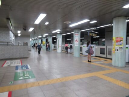 市ヶ谷駅は、千代田区九段南四丁目にある、都営地下鉄新宿線の駅。