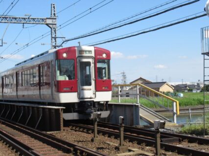 戸田駅は、名古屋市中川区水里三丁目にある、近畿日本鉄道名古屋線の駅。