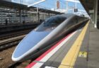 スーパーやくも復刻色の381系特急やくも@岡山駅。