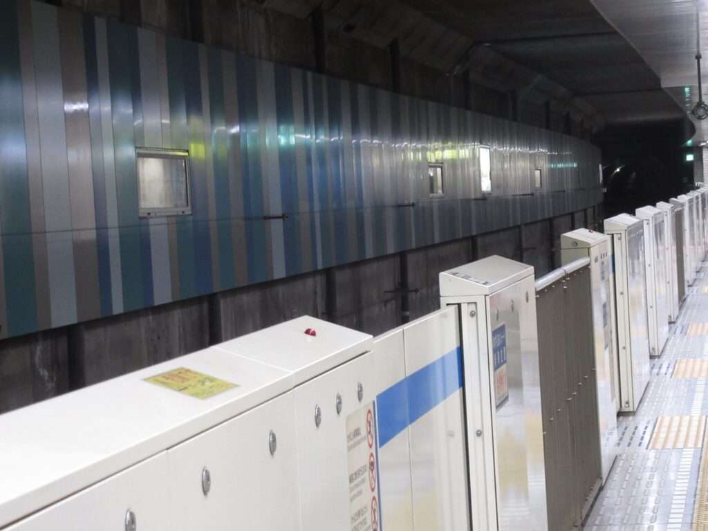 新横浜駅(横浜市営地下鉄)