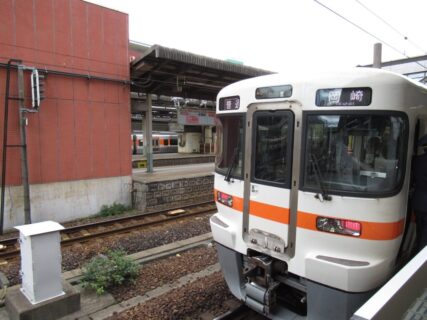 金山駅は、名古屋市熱田区・中区にある、JR東海・名古屋鉄道の駅。