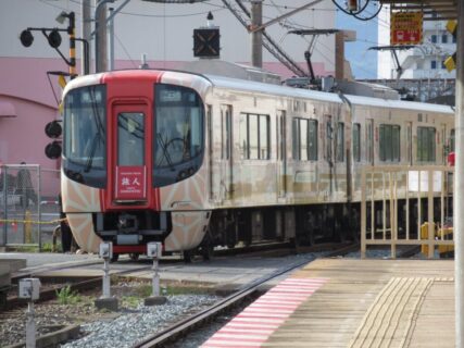西鉄五条駅は、福岡県太宰府市五条二丁目にある、西鉄太宰府線の駅。