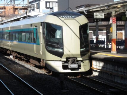 武里駅は、埼玉県春日部市大場にある、東武鉄道伊勢崎線の駅。