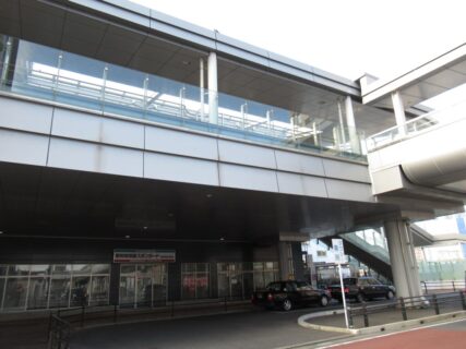 城野駅は、北九州市小倉南区城野一丁目にある、JR九州の駅。