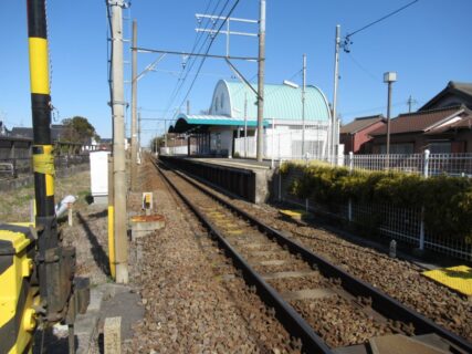 堀内公園駅は、愛知県安城市堀内町前山にある、名古屋鉄道西尾線の駅。