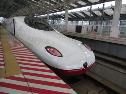 長崎駅は、長崎市尾上町にある、JR九州西九州新幹線・長崎本線の駅。
